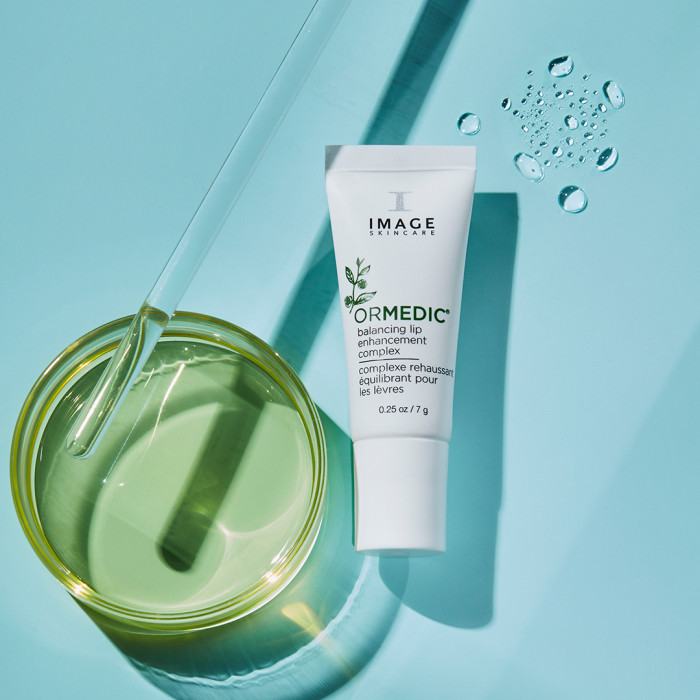 Интенсивный увлажняющий гель для губ ORMEDIC balancing lip enhancement complex