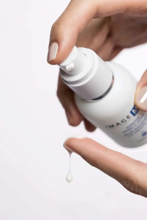 Сыворотка с витамином С и феруловой кислотой IMAGE MD restoring power-c serum